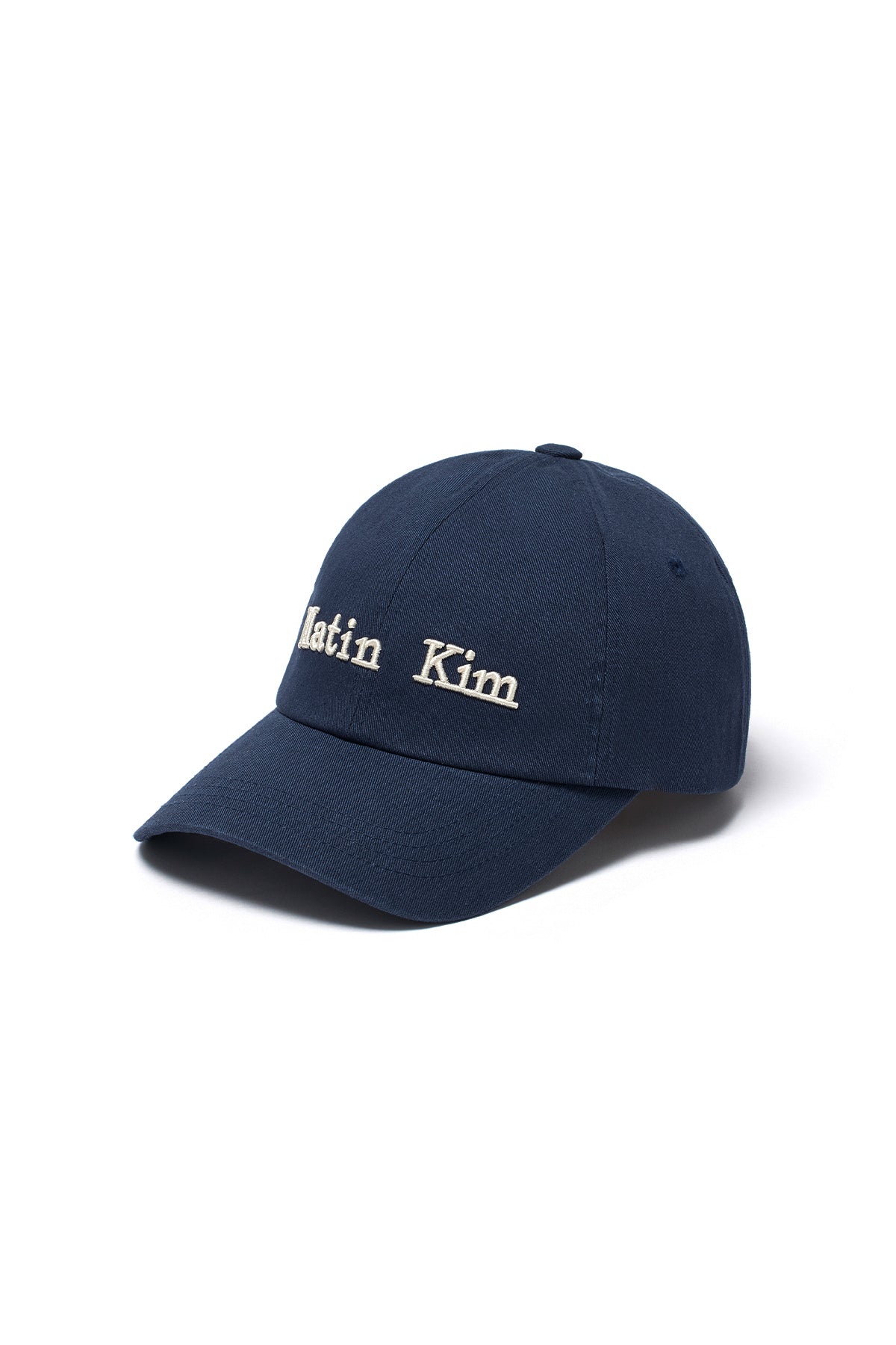 Mũ bóng chày unisex với thiết kế hiện đại và logo thêu tinh tế.