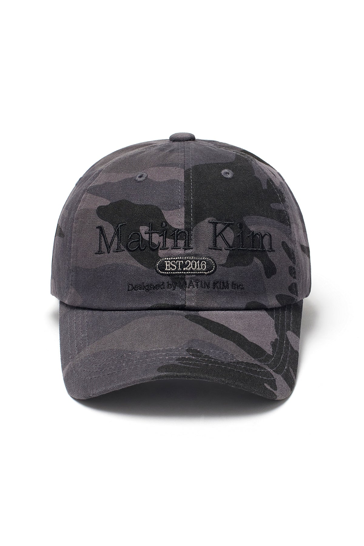 Mũ bóng chày unisex màu charcoal họa tiết rằn ri, logo Matin Kim ở mặt trước, vành cong, khóa strapback điều chỉnh được