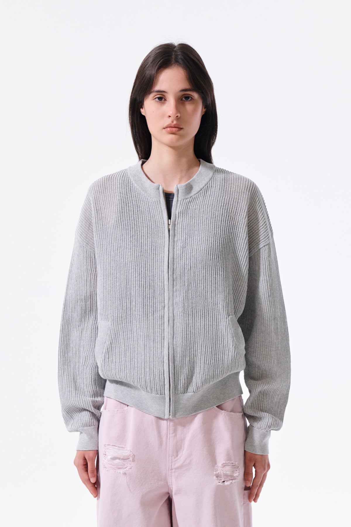 Áo len unisex với thiết kế dệt kim và logo Matin Kim nổi bật.