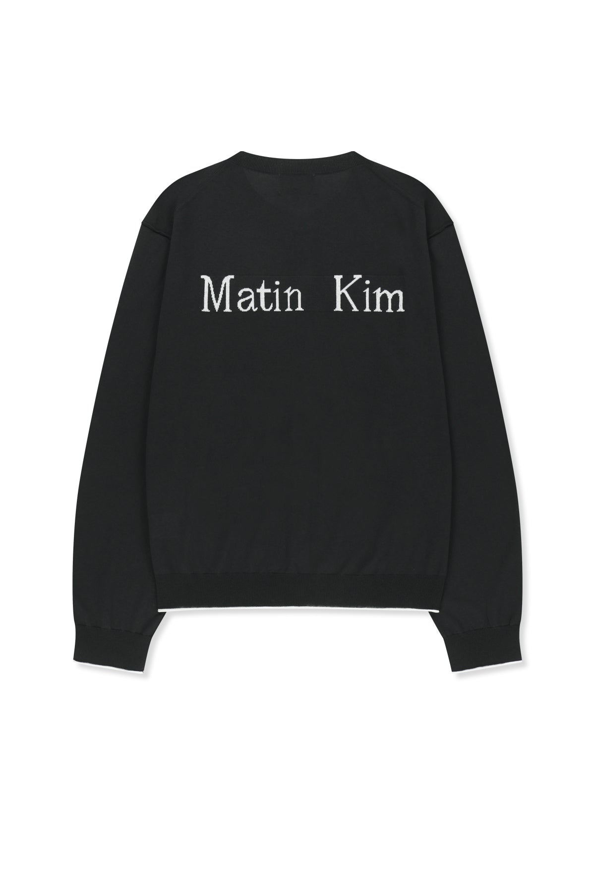 Áo khoác nam với logo Matin Kim, đường may nổi bật và thiết kế hiện đại.