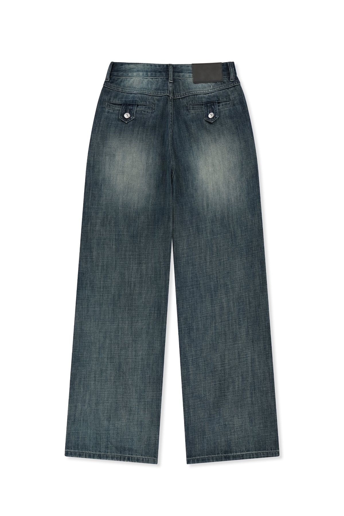 Quần denim nữ có thiết kế sờn rách, ống rộng và thoáng khí, lý tưởng cho phong cách năng động.
