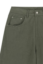 Quần denim nữ baggy khaki với cạp cao và 5 túi tiện lợi.