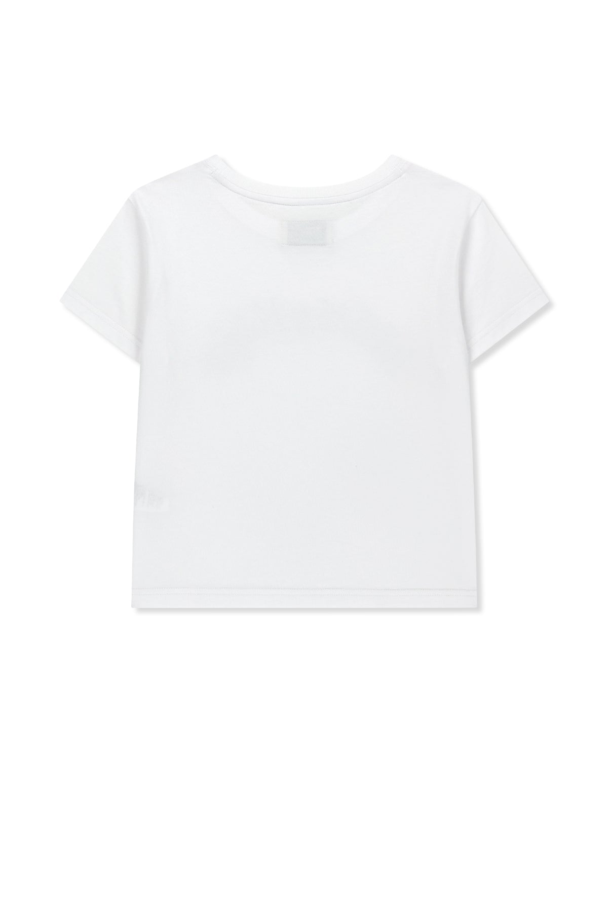 Áo cropped nữ với họa tiết chữ in và logo Matin Kim.