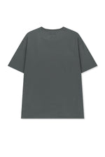 Áo phông nam màu charcoal cổ tròn, tay ngắn, logo Matin Kim đắp vải ngang ngực.
