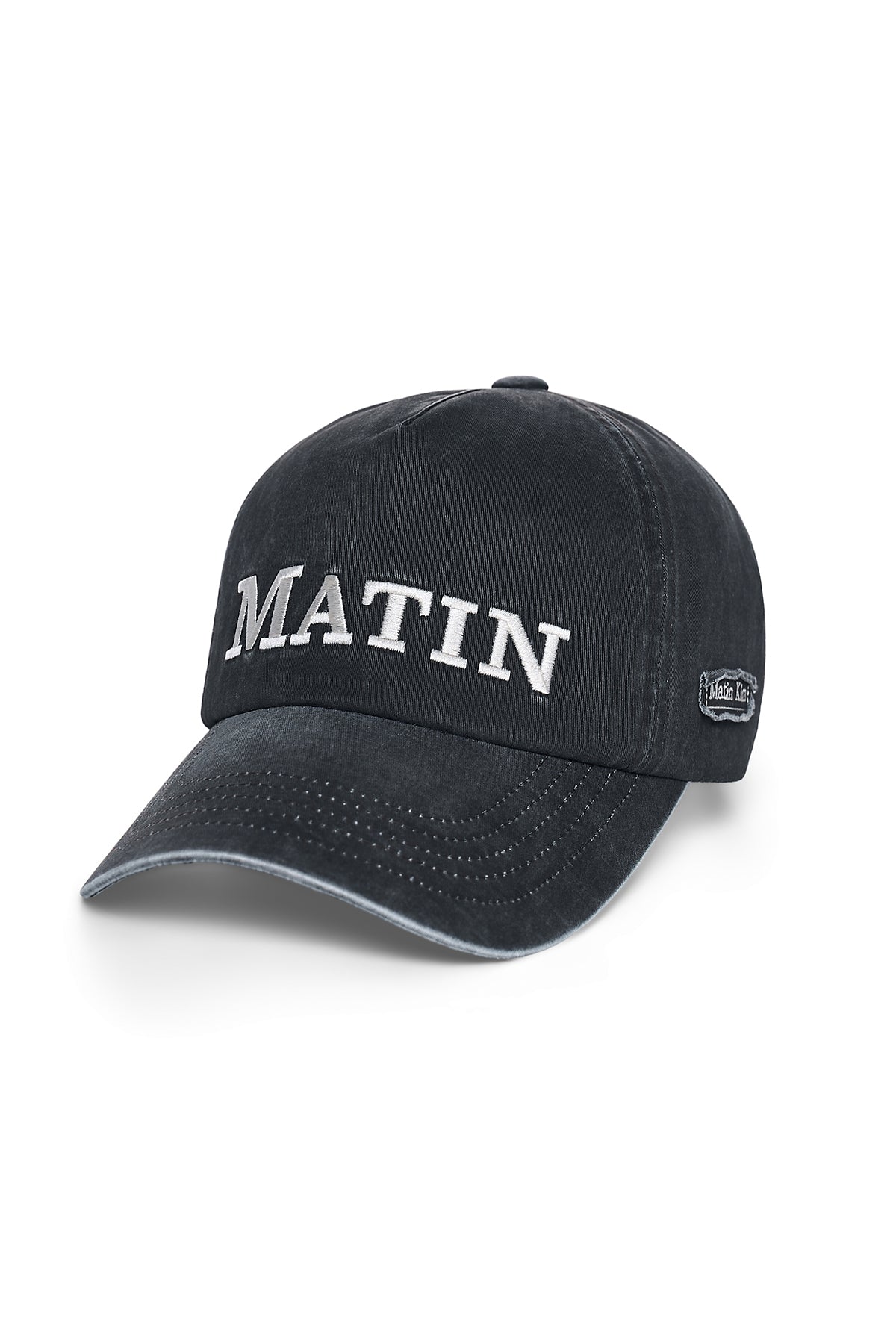 Nón bóng chày unisex màu charcoal, vành cong, logo Matin Kim thêu ở mảng trước, dây strapback phía sau.