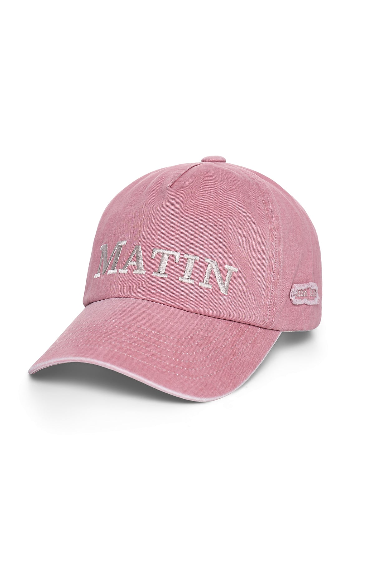 Nón bóng chày unisex màu hồng, vành cong, logo Matin Kim thêu ở mặt trước, dây strapback điều chỉnh được.