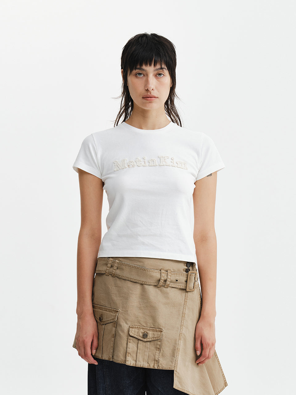 Áo Thời Trang Nữ Matin Kim Applique Logo Slim Top - White