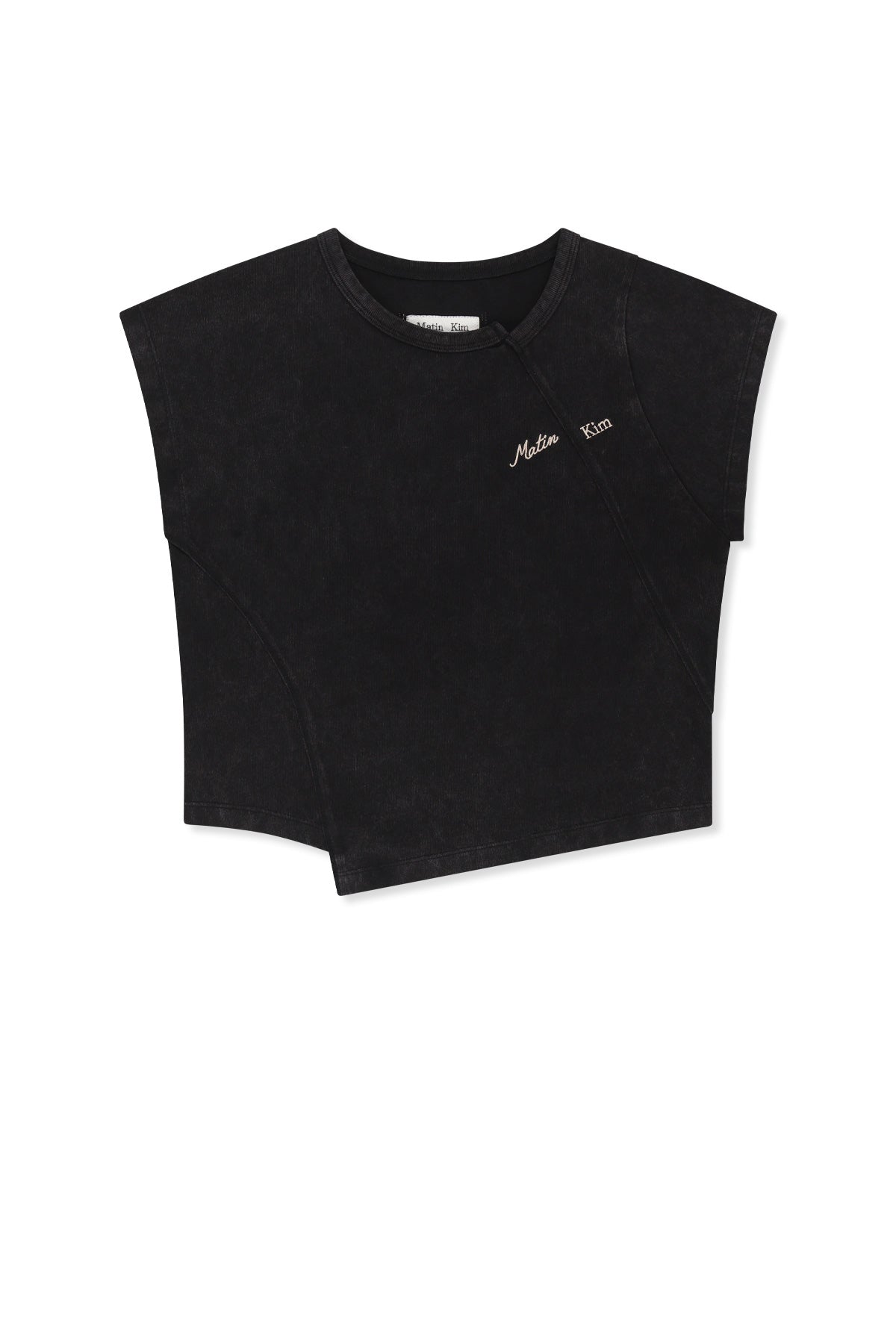 Áo blouse nữ có tay ngắn, dáng cropped, hiệu ứng giặt bạc, cổ tròn, phù hợp cho phong cách hiện đại.